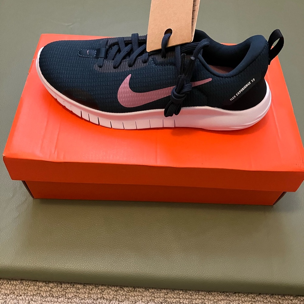 Nike navy blue and plum Sneakers